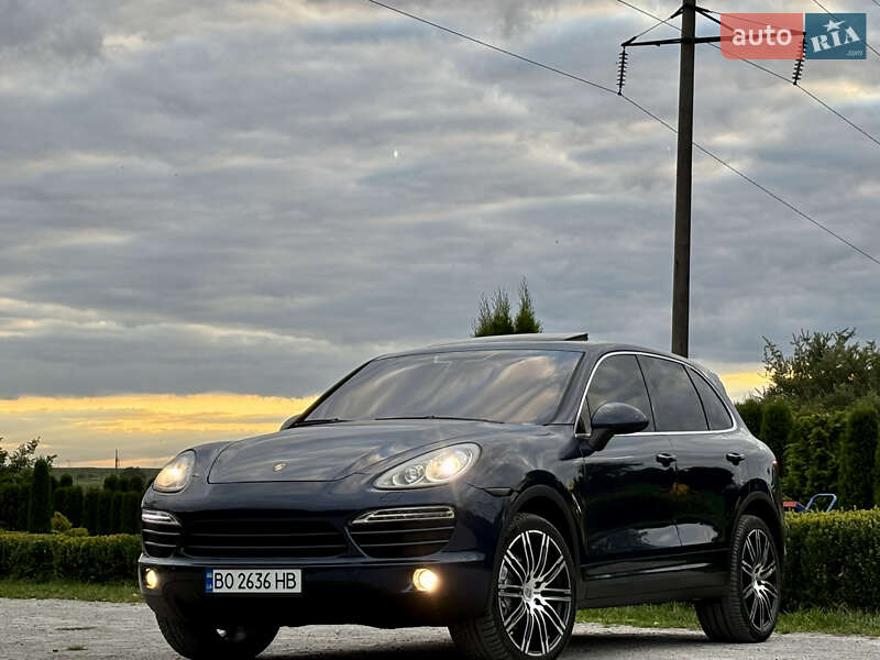 Внедорожник / Кроссовер Porsche Cayenne 2011 в Львове