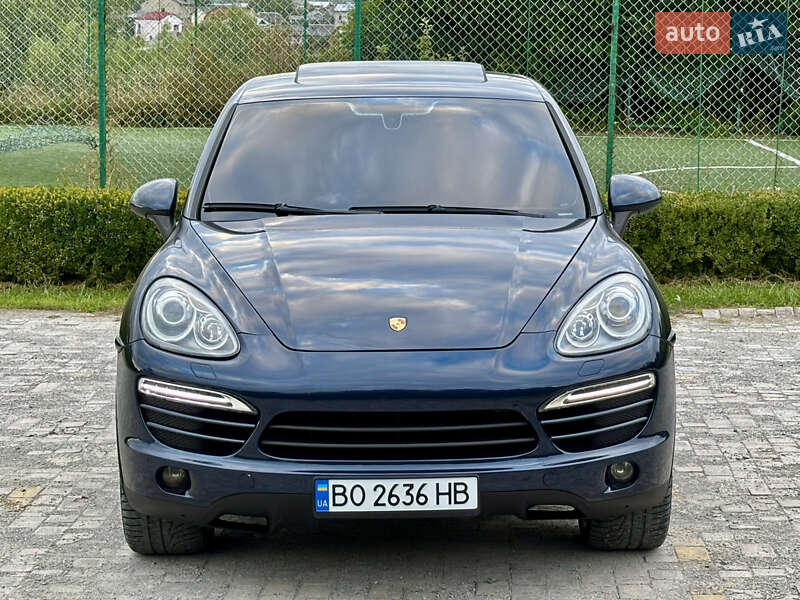 Внедорожник / Кроссовер Porsche Cayenne 2011 в Львове