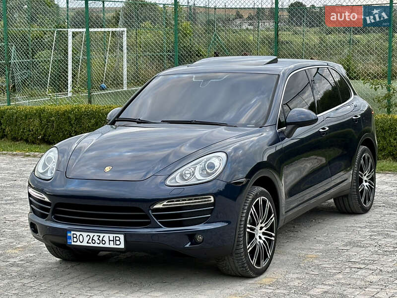 Внедорожник / Кроссовер Porsche Cayenne 2011 в Львове