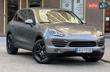 Внедорожник / Кроссовер Porsche Cayenne 2013 в 