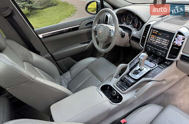 Внедорожник / Кроссовер Porsche Cayenne 2013 в 