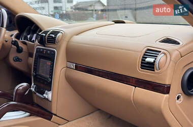 Внедорожник / Кроссовер Porsche Cayenne 2008 в 