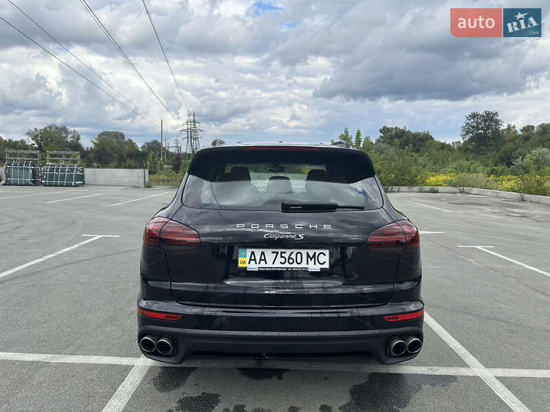 Внедорожник / Кроссовер Porsche Cayenne 2015 в Киеве фото 5 Внедорожник / Кроссовер Porsche Cayenne 2015 в Киеве