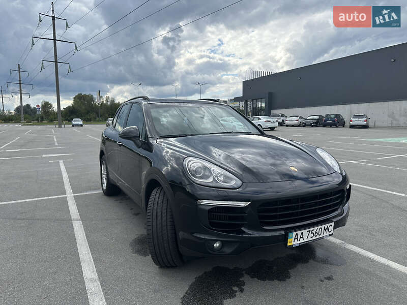 Внедорожник / Кроссовер Porsche Cayenne 2015 в Киеве фото 6 Внедорожник / Кроссовер Porsche Cayenne 2015 в Киеве