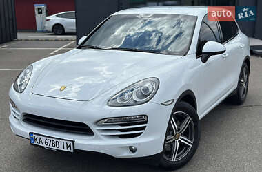 Внедорожник / Кроссовер Porsche Cayenne 2013 в 