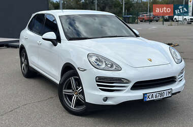 Внедорожник / Кроссовер Porsche Cayenne 2013 в 