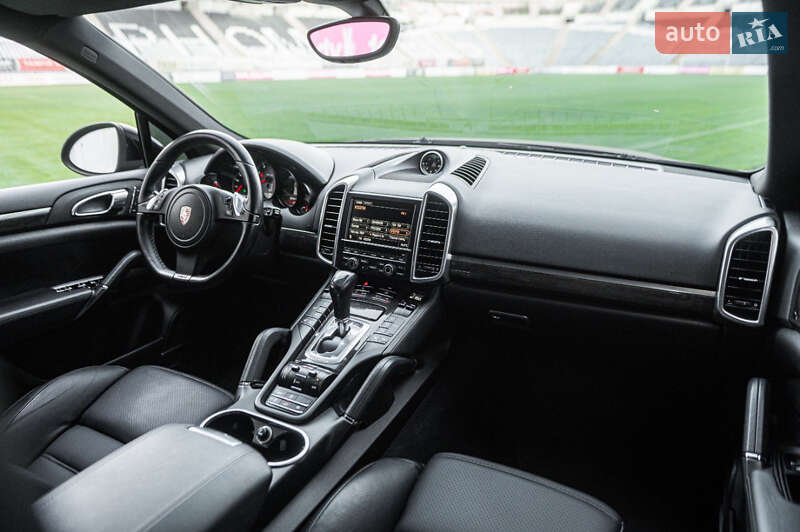 Позашляховик / Кросовер Porsche Cayenne 2010 в Одесі фото 25 Позашляховик / Кросовер Porsche Cayenne 2010 в Одесі