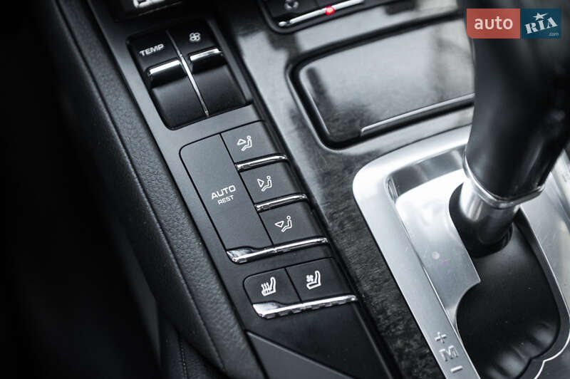 Позашляховик / Кросовер Porsche Cayenne 2010 в Одесі фото 33 Позашляховик / Кросовер Porsche Cayenne 2010 в Одесі