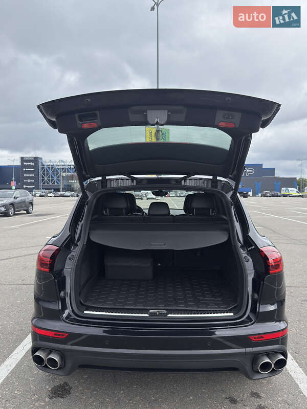 Позашляховик / Кросовер Porsche Cayenne 2017 в Києві фото 21 Позашляховик / Кросовер Porsche Cayenne 2017 в Києві