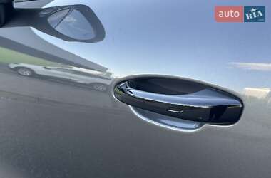 Внедорожник / Кроссовер Porsche Cayenne 2019 в 