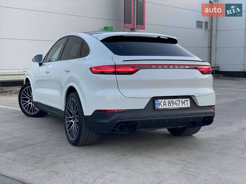 Внедорожник / Кроссовер Porsche Cayenne 2020 в Киеве