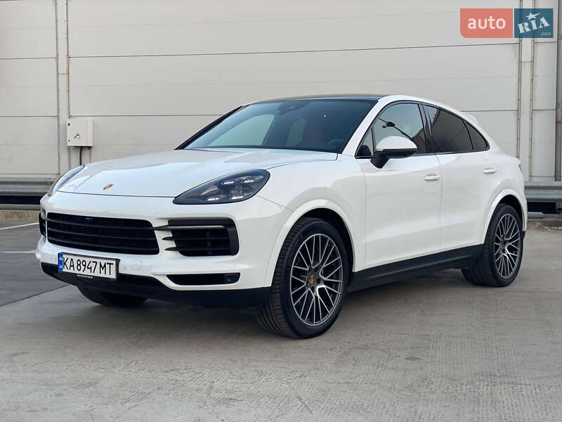 Внедорожник / Кроссовер Porsche Cayenne 2020 в Киеве