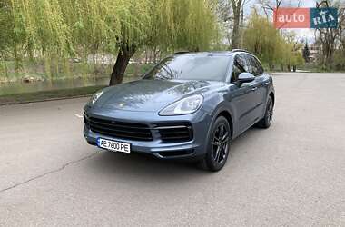 Внедорожник / Кроссовер Porsche Cayenne 2019 в 