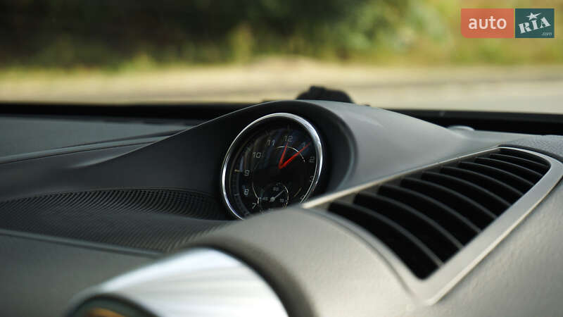 Позашляховик / Кросовер Porsche Cayenne 2015 в Дніпрі