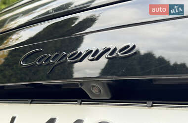 Внедорожник / Кроссовер Porsche Cayenne 2019 в 