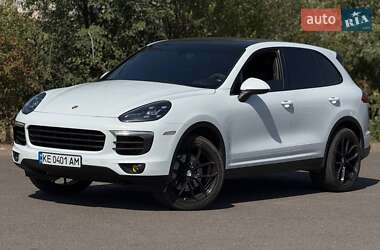 Внедорожник / Кроссовер Porsche Cayenne 2014 в 