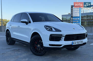 Внедорожник / Кроссовер Porsche Cayenne 2018 в Киеве