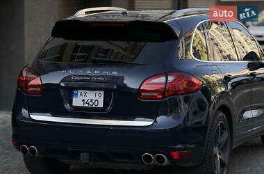Внедорожник / Кроссовер Porsche Cayenne 2010 в 