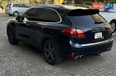 Внедорожник / Кроссовер Porsche Cayenne 2010 в 