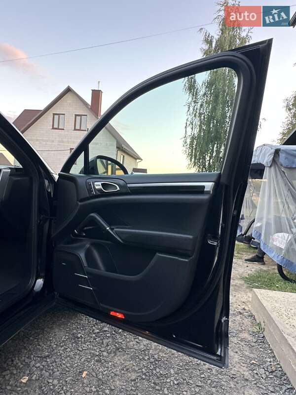 Внедорожник / Кроссовер Porsche Cayenne 2011 в Любешове фото 58 Внедорожник / Кроссовер Porsche Cayenne 2011 в Любешове