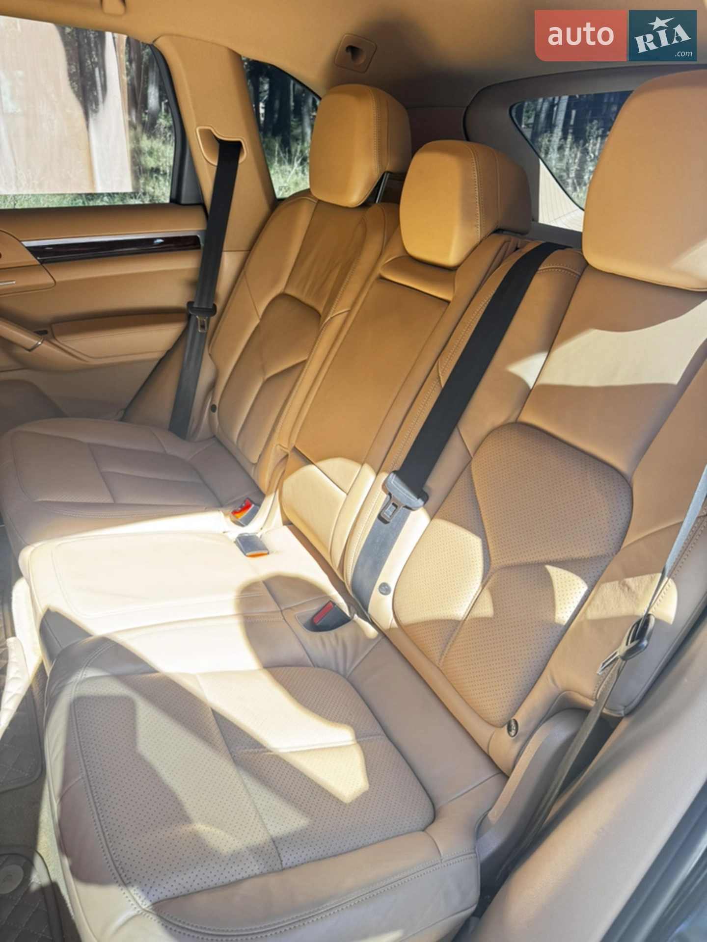 2011 Porsche Cayenne - мініатюра 16