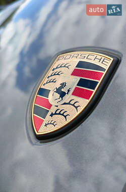 Позашляховик / Кросовер Porsche Cayenne 2014 в 