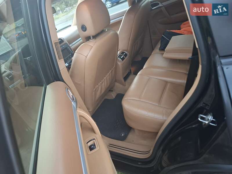 Позашляховик / Кросовер Porsche Cayenne 2006 в Києві