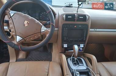 Внедорожник / Кроссовер Porsche Cayenne 2006 в 