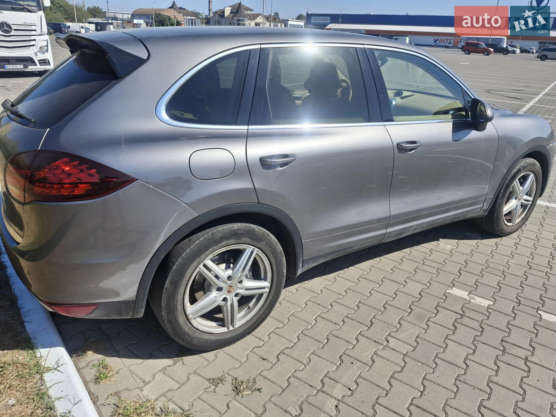 2013 Porsche Cayenne - мініатюра 18
