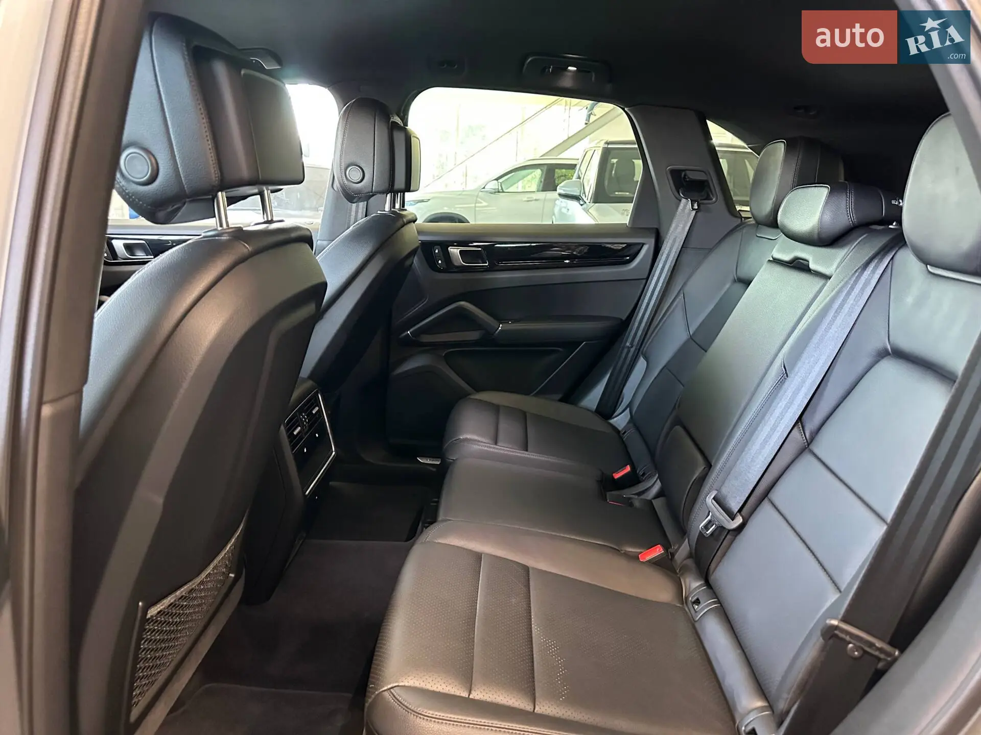 2022 Porsche Cayenne - мініатюра 18