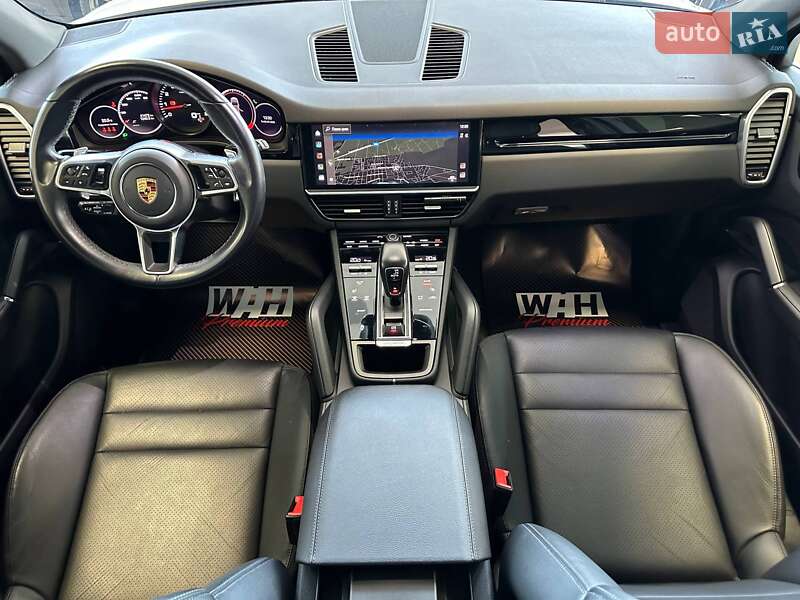 Внедорожник / Кроссовер Porsche Cayenne 2022 в Киеве
