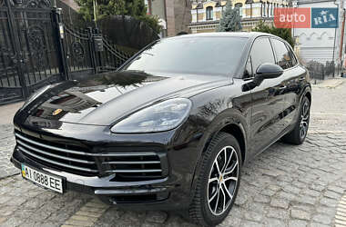Внедорожник / Кроссовер Porsche Cayenne 2019 в 