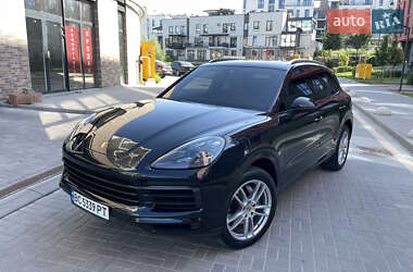 Внедорожник / Кроссовер Porsche Cayenne 2019 в 