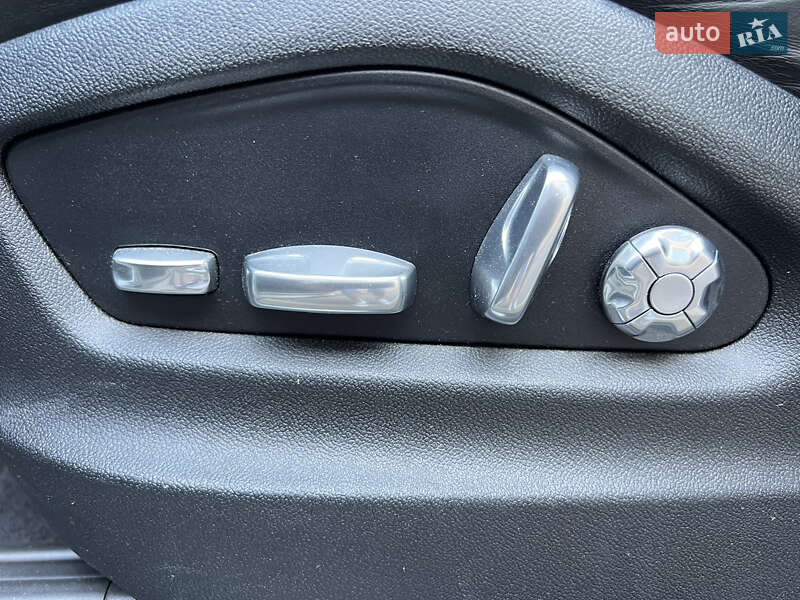 Внедорожник / Кроссовер Porsche Cayenne 2019 в Днепре