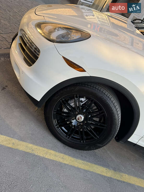 Porsche Cayenne 2011