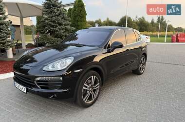 Позашляховик / Кросовер Porsche Cayenne 2010 в Львові