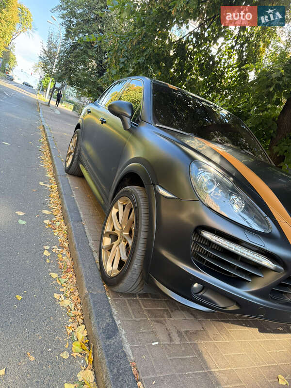 Porsche Cayenne 2010