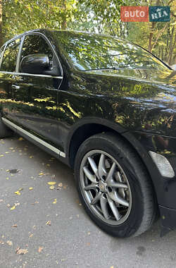 Внедорожник / Кроссовер Porsche Cayenne 2004 в 