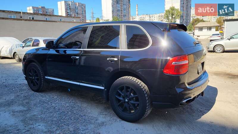 Позашляховик / Кросовер Porsche Cayenne 2008 в Києві