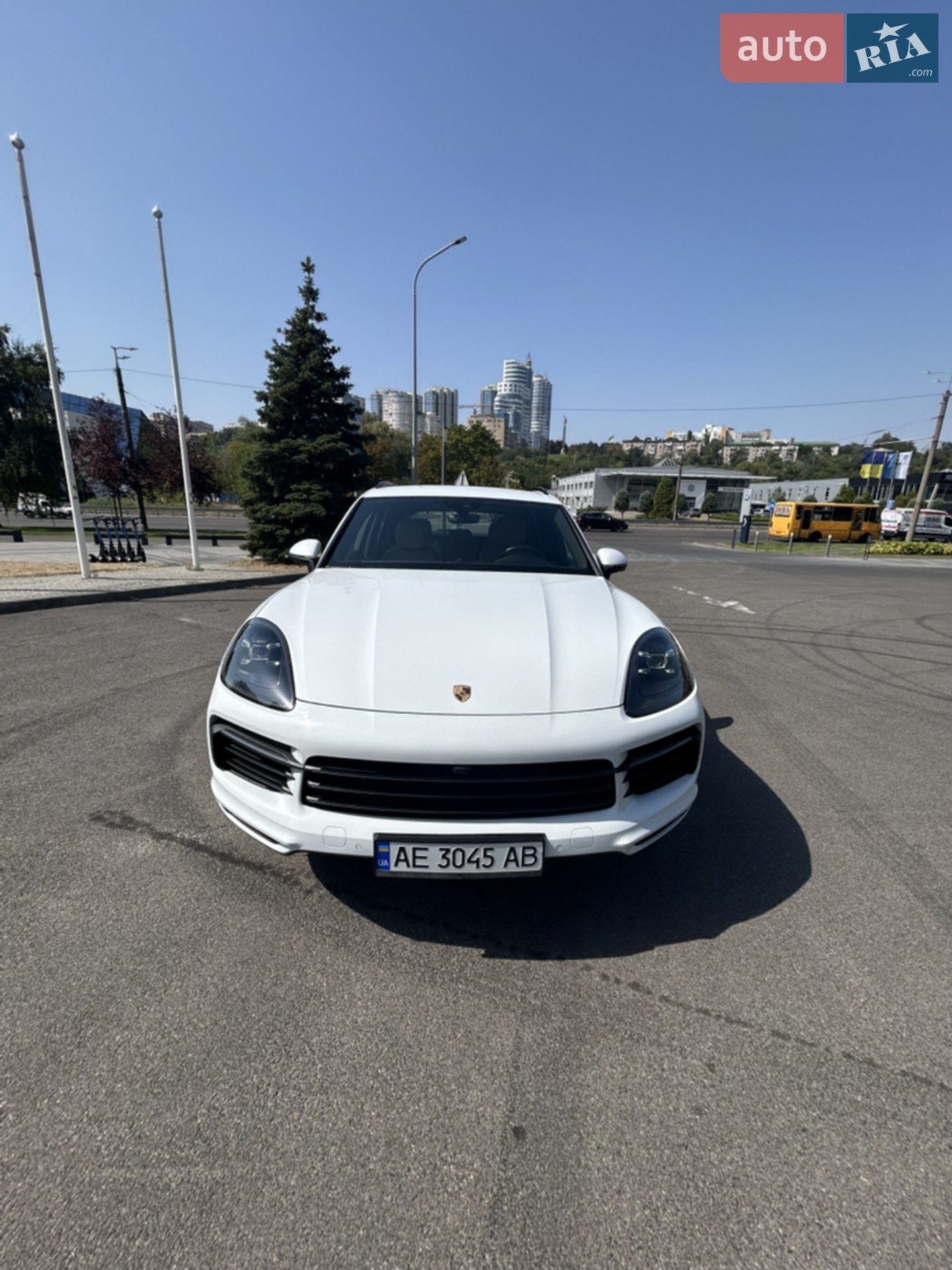 2019 Porsche Cayenne - мініатюра 10