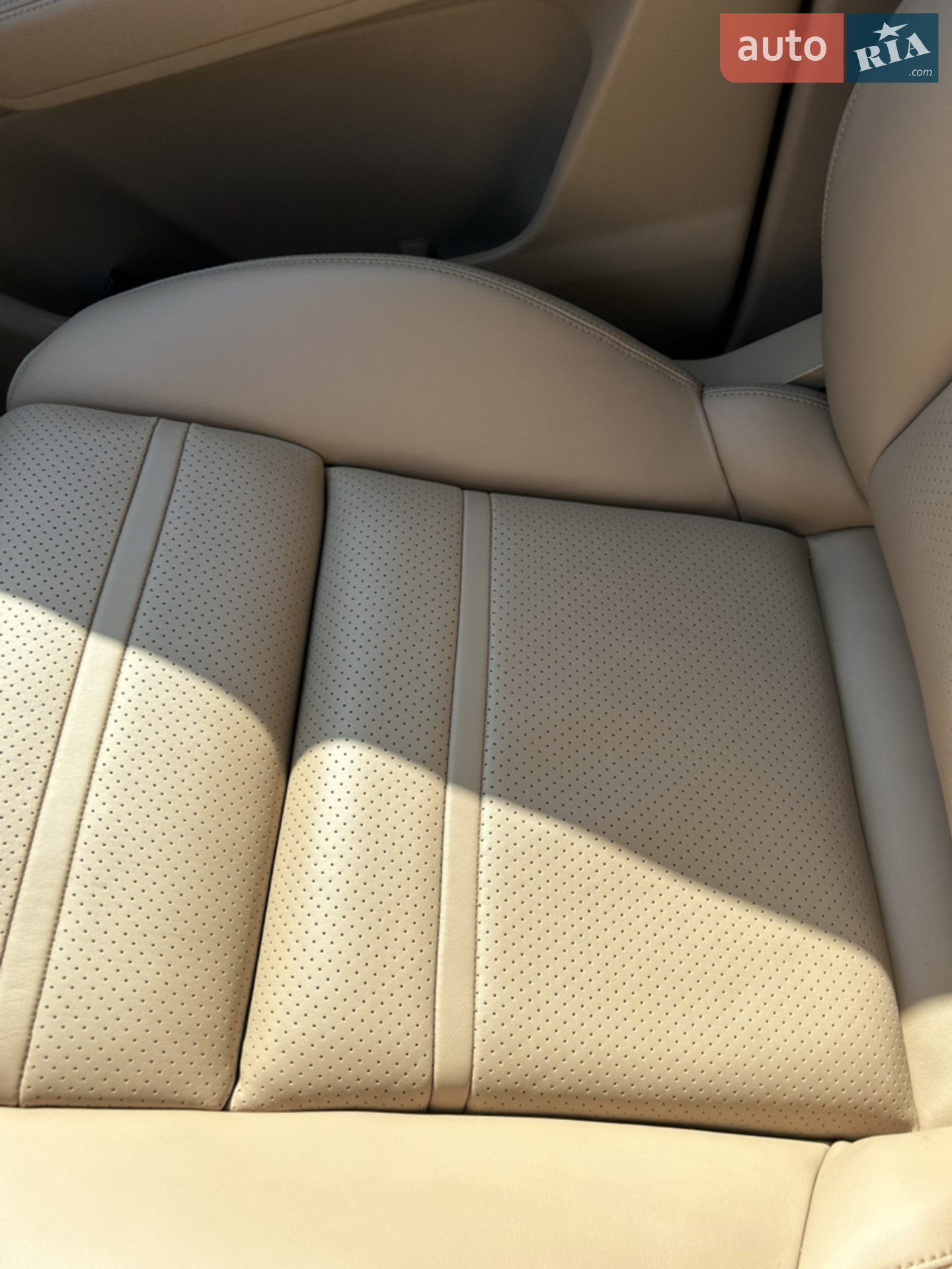 2019 Porsche Cayenne - мініатюра 16
