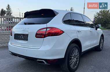 Позашляховик / Кросовер Porsche Cayenne 2014 в 