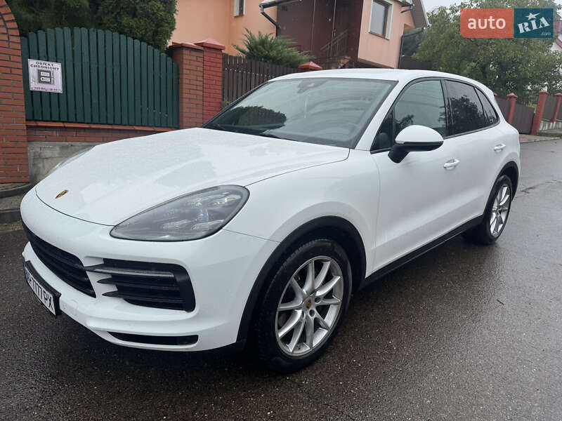 Позашляховик / Кросовер Porsche Cayenne 2021 в Львові