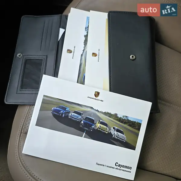Внедорожник / Кроссовер Porsche Cayenne 2012 в Киеве документ