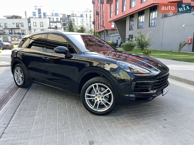 Внедорожник / Кроссовер Porsche Cayenne 2019 в Львове фото 12 Внедорожник / Кроссовер Porsche Cayenne 2019 в Львове