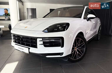 Внедорожник / Кроссовер Porsche Cayenne 2023 в Днепре