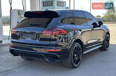 Позашляховик / Кросовер Porsche Cayenne 2014 в 