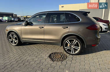 Внедорожник / Кроссовер Porsche Cayenne 2011 в 