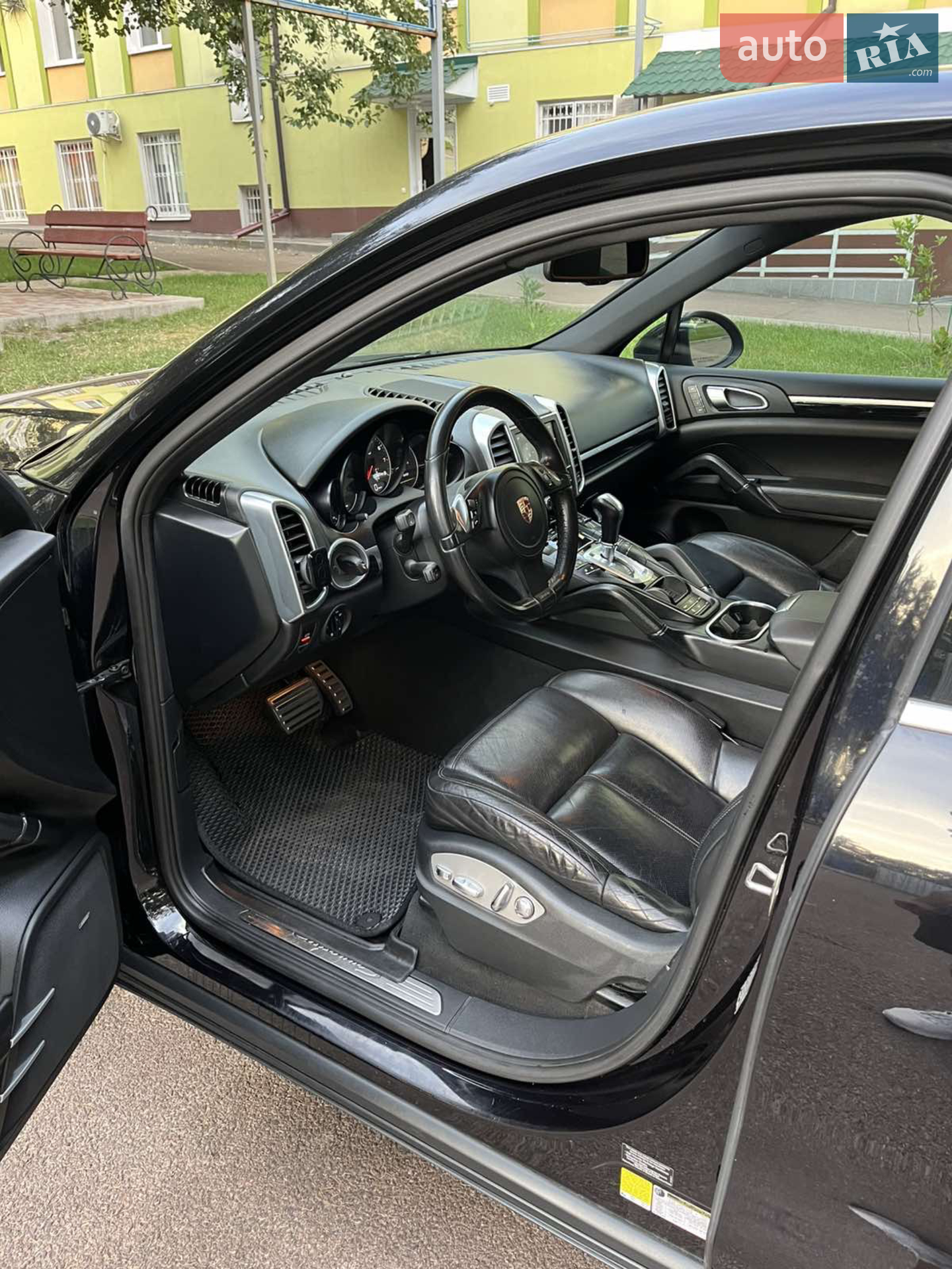 2011 Porsche Cayenne - мініатюра 6