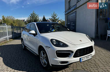 Внедорожник / Кроссовер Porsche Cayenne 2011 в 